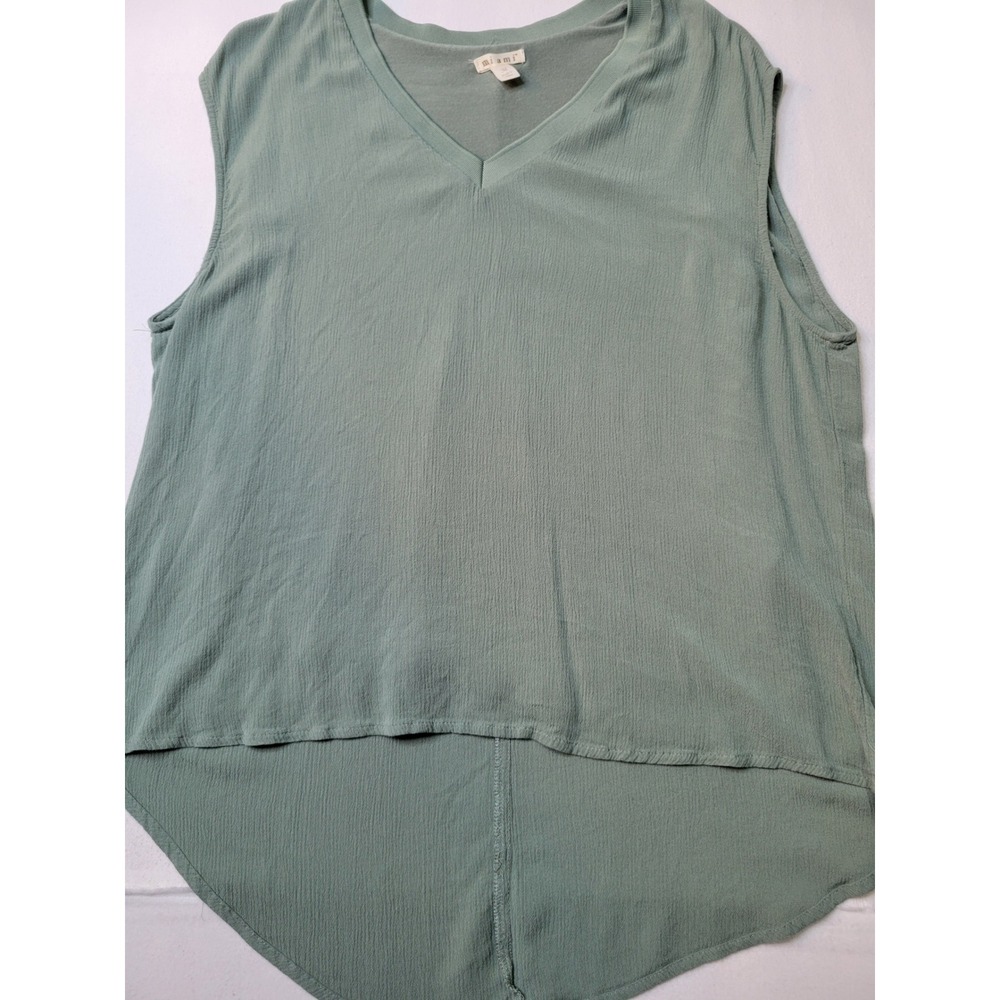 Mi Ami Sage Green Sleeveless V-Neck High-Low Blouse Lined Textured Top Med 725